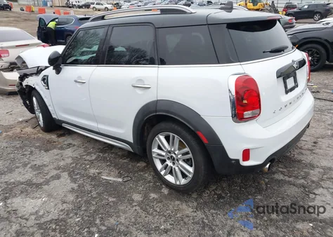 2018 Mini Countryman Cooper S z USA, uszkodzony, nr VIN WMZYT3C38J3E00313